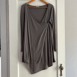 Chalet crossover asymmetrical gray tunic dress. Soft stretchy Neutral Size Small